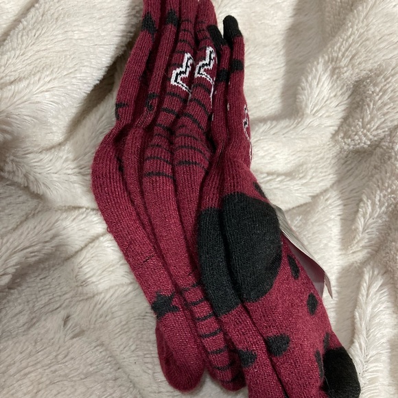 TopSox UMass kids socks collegiate licensed product 3pk NWT child shoe size 1-7 - Picture 2 of 6